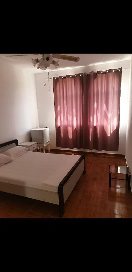 Residencial/ Pensao Natur Tarrafal  Bed & Breakfast Tarrafal (Sao Nicolau)